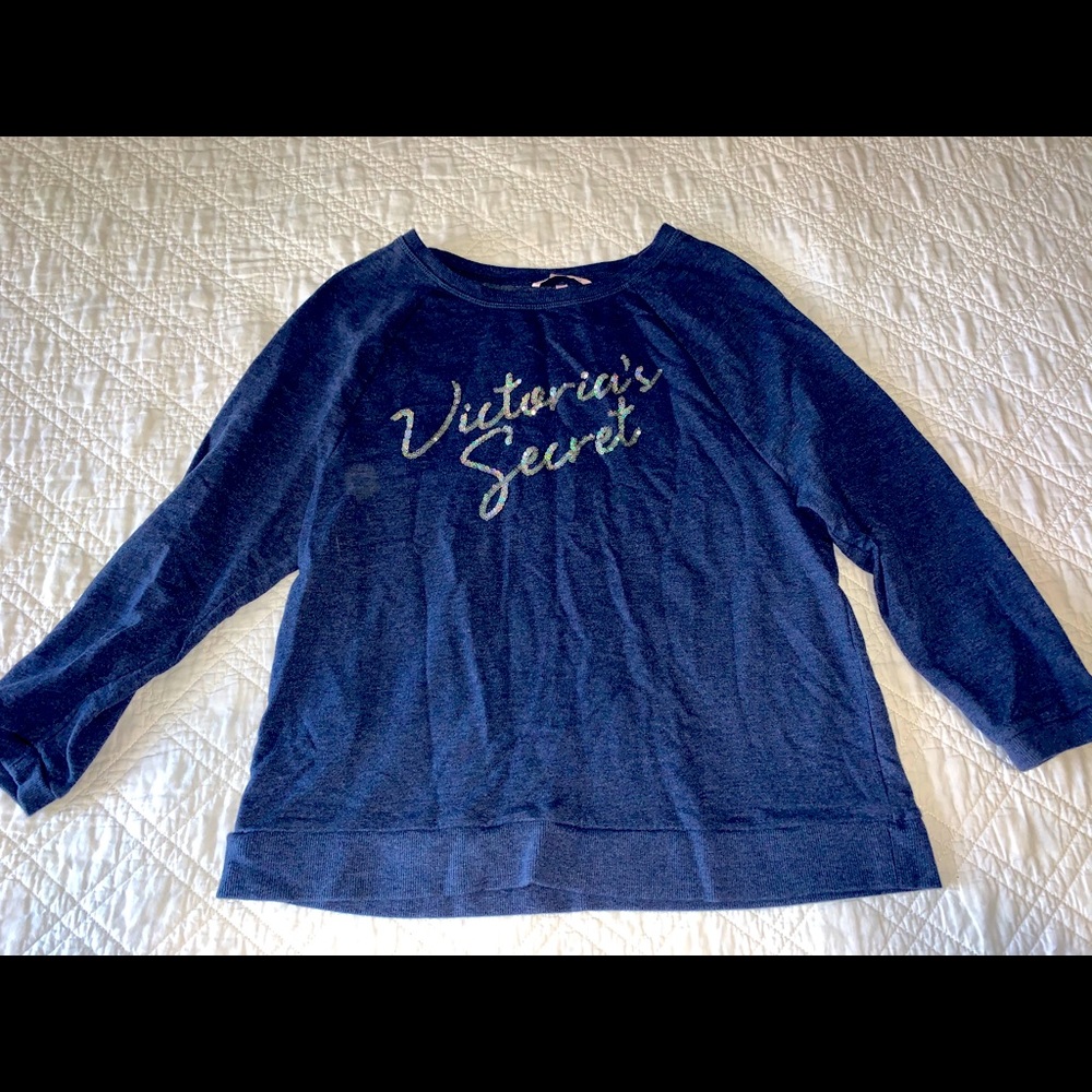 Long sleeve Victoria Secret comfy tee